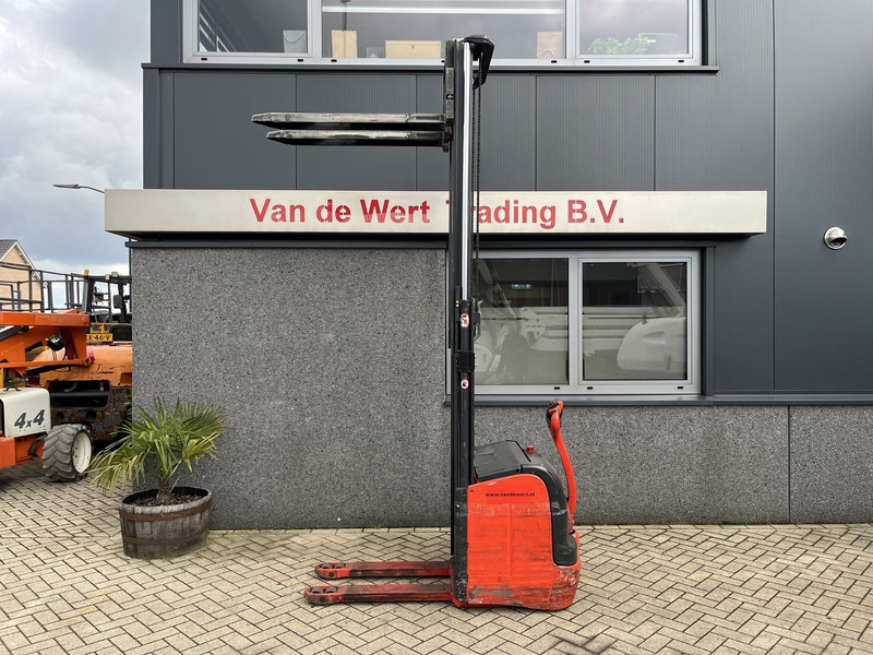 Linde stapelaar heftruck LINDE L16 duplo290cm 4200uur 2014 - Slagač: slika 2 Linde stapelaar heftruck LINDE L16 duplo290cm 4200uur 2014 - Slagač: slika 2