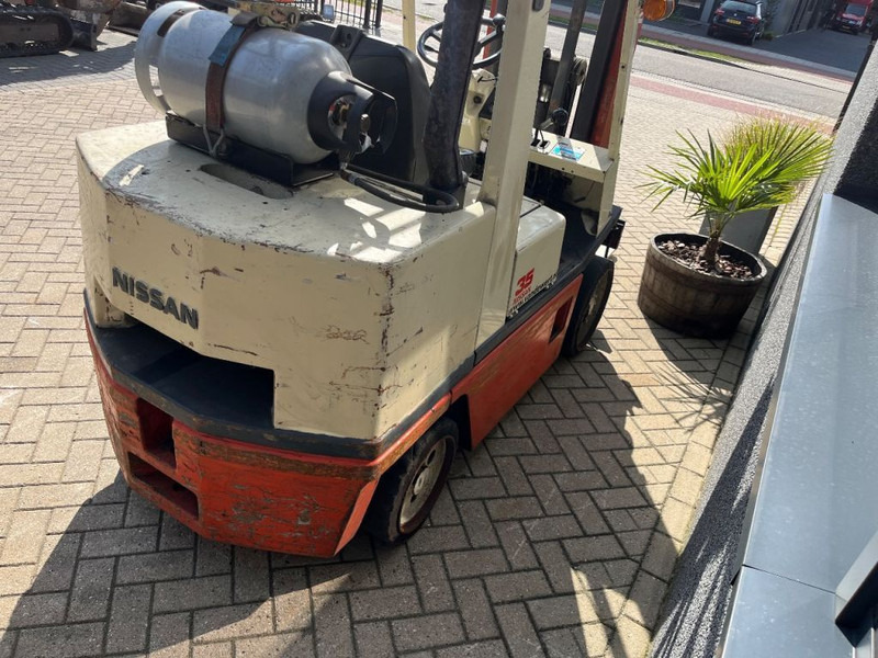 Nissan FG35U heftruck dulpo310 freelift 3e functie LPG COMPACT - Gasni viljuškar: slika 4 Nissan FG35U heftruck dulpo310 freelift 3e functie LPG COMPACT - Gasni viljuškar: slika 4