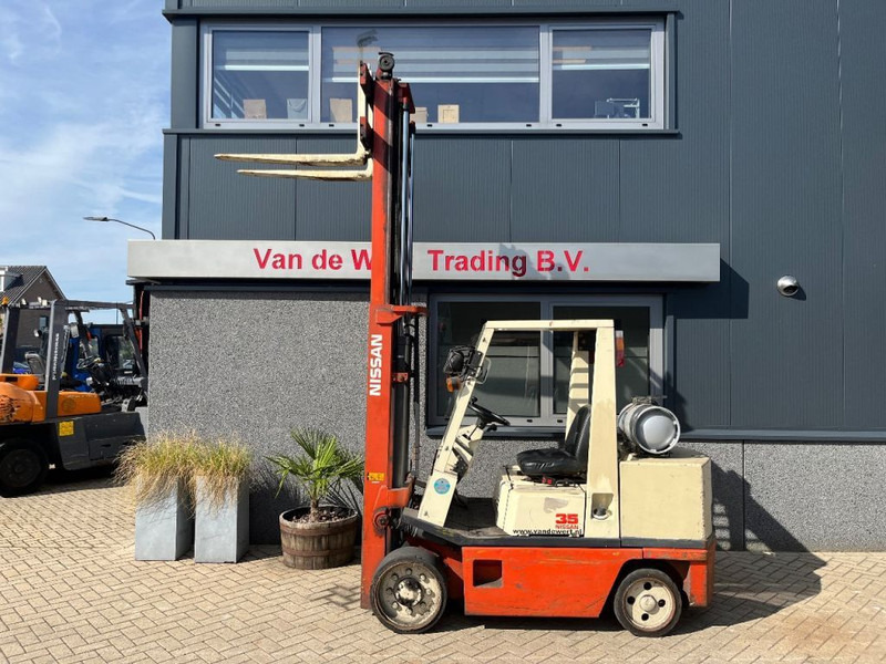 Nissan FG35U heftruck dulpo310 freelift 3e functie LPG COMPACT - Gasni viljuškar: slika 2 Nissan FG35U heftruck dulpo310 freelift 3e functie LPG COMPACT - Gasni viljuškar: slika 2