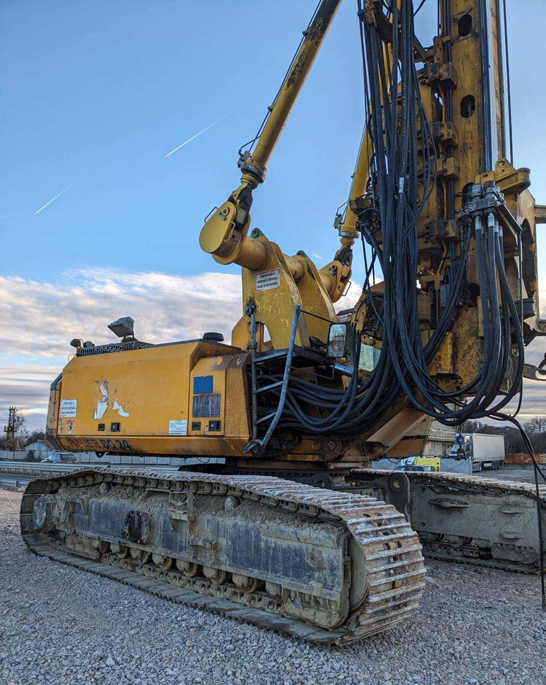 Bauer BG 24V - Veliki kamon za bušenje: slika 2 Bauer BG 24V - Veliki kamon za bušenje: slika 2