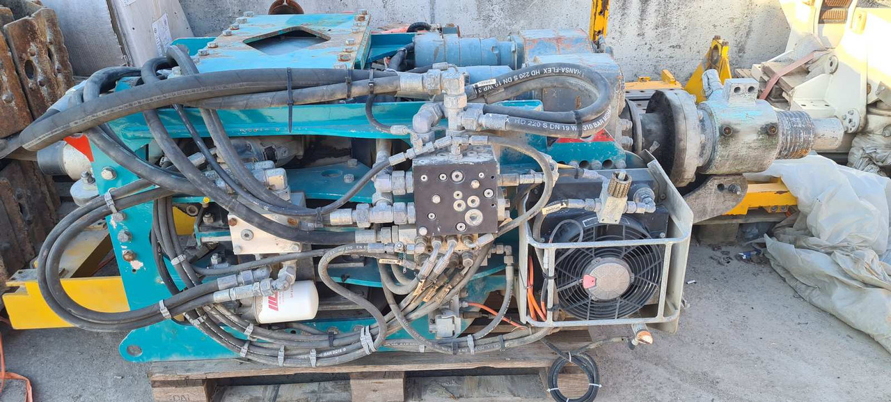 Eurodrill RHV 2400 vibration rotary head - Veliki kamon za bušenje: slika 3 Eurodrill RHV 2400 vibration rotary head - Veliki kamon za bušenje: slika 3