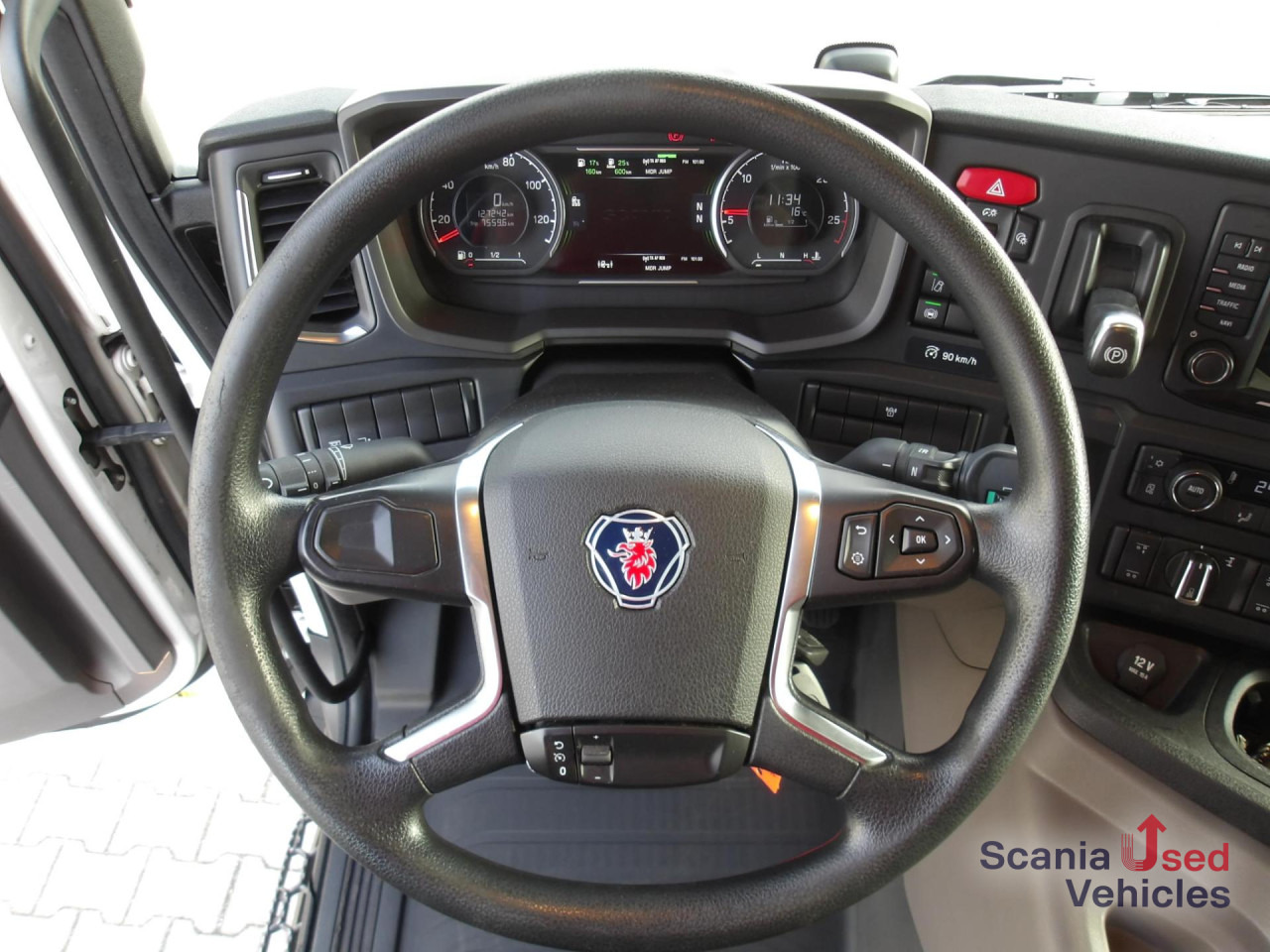 SCANIA P 320 B6x2*4LB / Full Air / Getränkefahrzeug - Kamion za prevoz boca: slika 3 SCANIA P 320 B6x2*4LB / Full Air / Getränkefahrzeug - Kamion za prevoz boca: slika 3