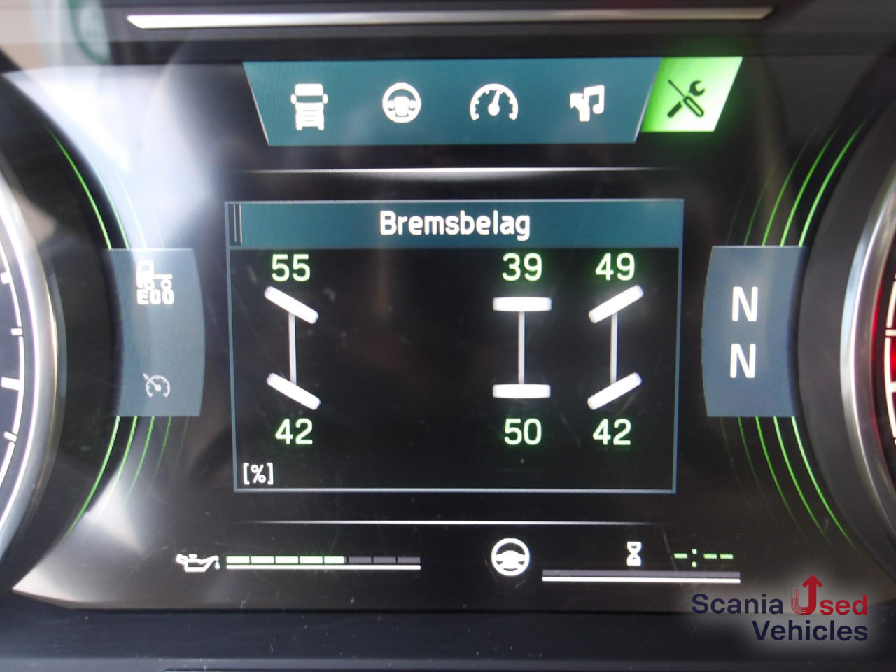 SCANIA P 320 B6x2*4NB / EWERS Schwenkwandaufbau - Kamion za prevoz boca: slika 3 SCANIA P 320 B6x2*4NB / EWERS Schwenkwandaufbau - Kamion za prevoz boca: slika 3