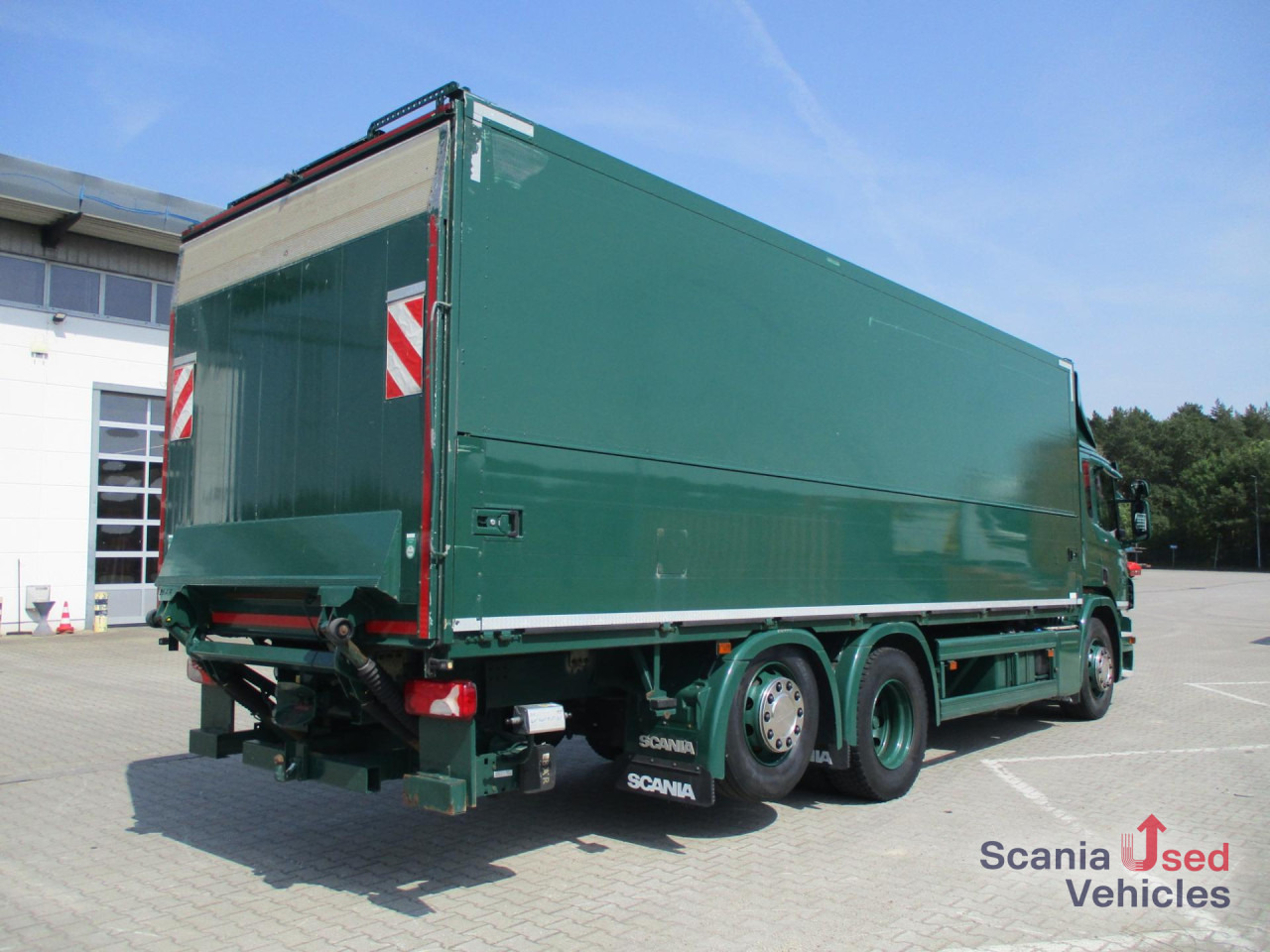 Kamion za prevoz boca SCANIA P 320 DB6x2*4MLB EWERS Getränkeaufbau, 2 x AHK: slika 9