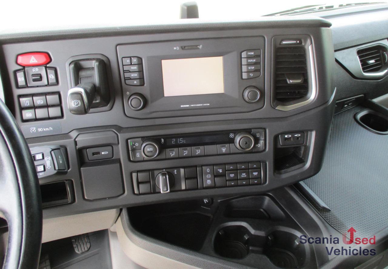 SCANIA R 450 A4x2NA - Tegljač: slika 2 SCANIA R 450 A4x2NA - Tegljač: slika 2
