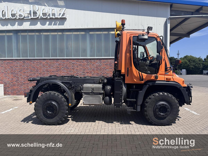 Mercedes-Benz U500 - Kamion: slika 2 Mercedes-Benz U500 - Kamion: slika 2