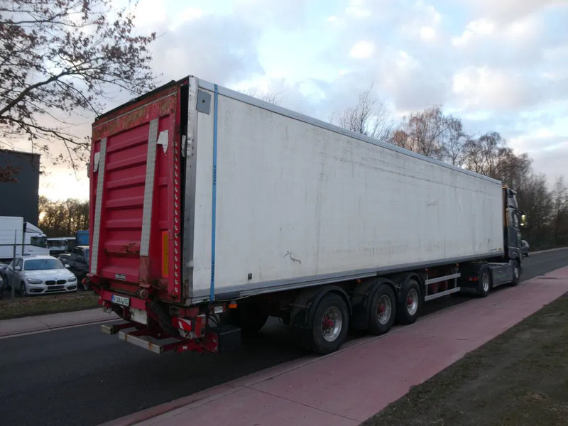 Fruehauf ONCRK 39-327 / DHOLLANDIA 2000kg - Poluprikolica sa zatvorenim sandukom: slika 4 Fruehauf ONCRK 39-327 / DHOLLANDIA 2000kg - Poluprikolica sa zatvorenim sandukom: slika 4