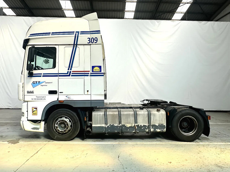 DAF XF 105.410 Superspacecab - Tegljač: slika 2 DAF XF 105.410 Superspacecab - Tegljač: slika 2