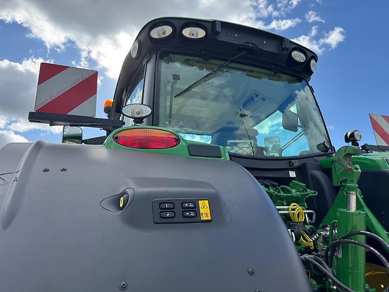 John Deere 6R195 AP 50KM COMMAND-PRO G5-PLUS 2024 690 UUR!!! - Traktor: slika 5 John Deere 6R195 AP 50KM COMMAND-PRO G5-PLUS 2024 690 UUR!!! - Traktor: slika 5