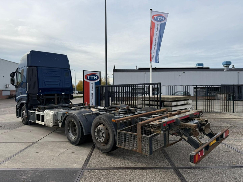 Iveco AS260S46Y/FP-CM Retarder 441.500 km German BDF 6x2 - Kamion sa golom šasijom i zatvorenom kabinom: slika 4 Iveco AS260S46Y/FP-CM Retarder 441.500 km German BDF 6x2 - Kamion sa golom šasijom i zatvorenom kabinom: slika 4