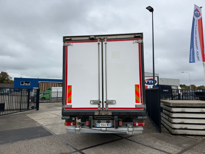 Renault D210.14 Frigobox Multitemp + Taillift THERMO KING T800R - Hladnjača: slika 4 Renault D210.14 Frigobox Multitemp + Taillift THERMO KING T800R - Hladnjača: slika 4