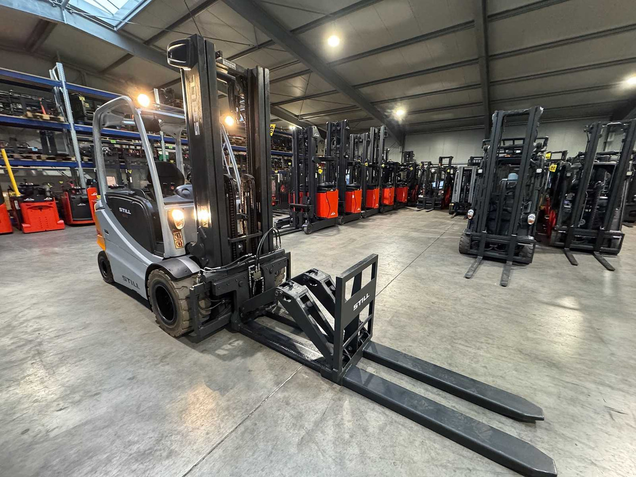 10/2025 SERVICE + UVV 11/2026 STILL RX60-50 5.000KG TRIPLEX 538CM 3.+4. - Viljuškar: slika 5 10/2025 SERVICE + UVV 11/2026 STILL RX60-50 5.000KG TRIPLEX 538CM 3.+4. - Viljuškar: slika 5