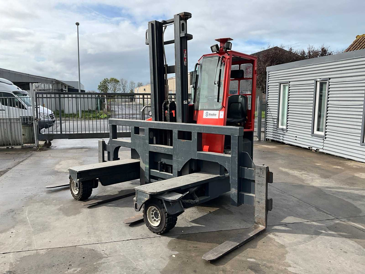 2001 COMBILIFT 4500 FORKLIFT 4-WAY - Viljuškar: slika 1 2001 COMBILIFT 4500 FORKLIFT 4-WAY - Viljuškar: slika 1