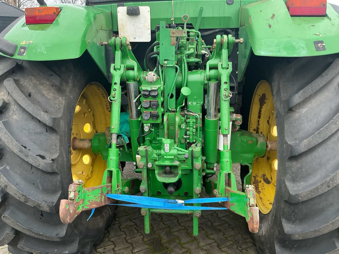 Traktor 2002 JOHN DEERE 7710 FOUR WHEEL DRIVE FARM TRACTOR: slika 9