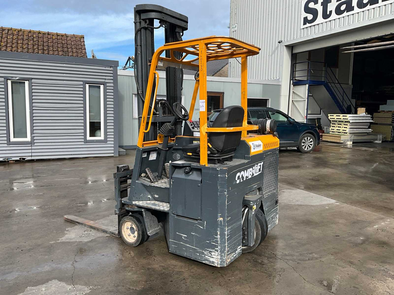 Viljuškar 2003 COMBILIFT C2500CB FORKLIFT 4-WAY: slika 9