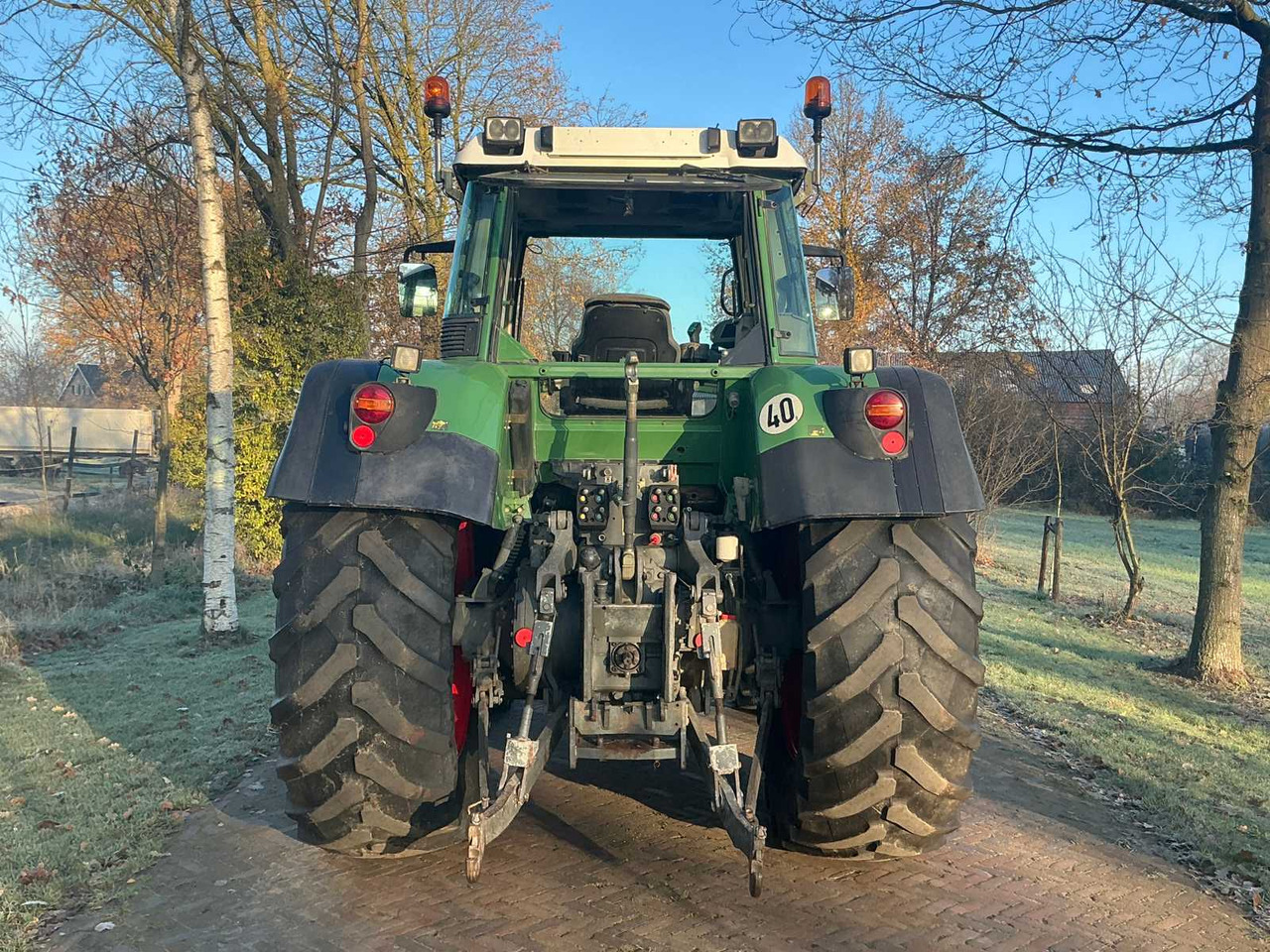2004 FENDT 818 VARIO TMS ALL-WHEEL DRIVE FARM TRACTOR - Traktor: slika 5 2004 FENDT 818 VARIO TMS ALL-WHEEL DRIVE FARM TRACTOR - Traktor: slika 5