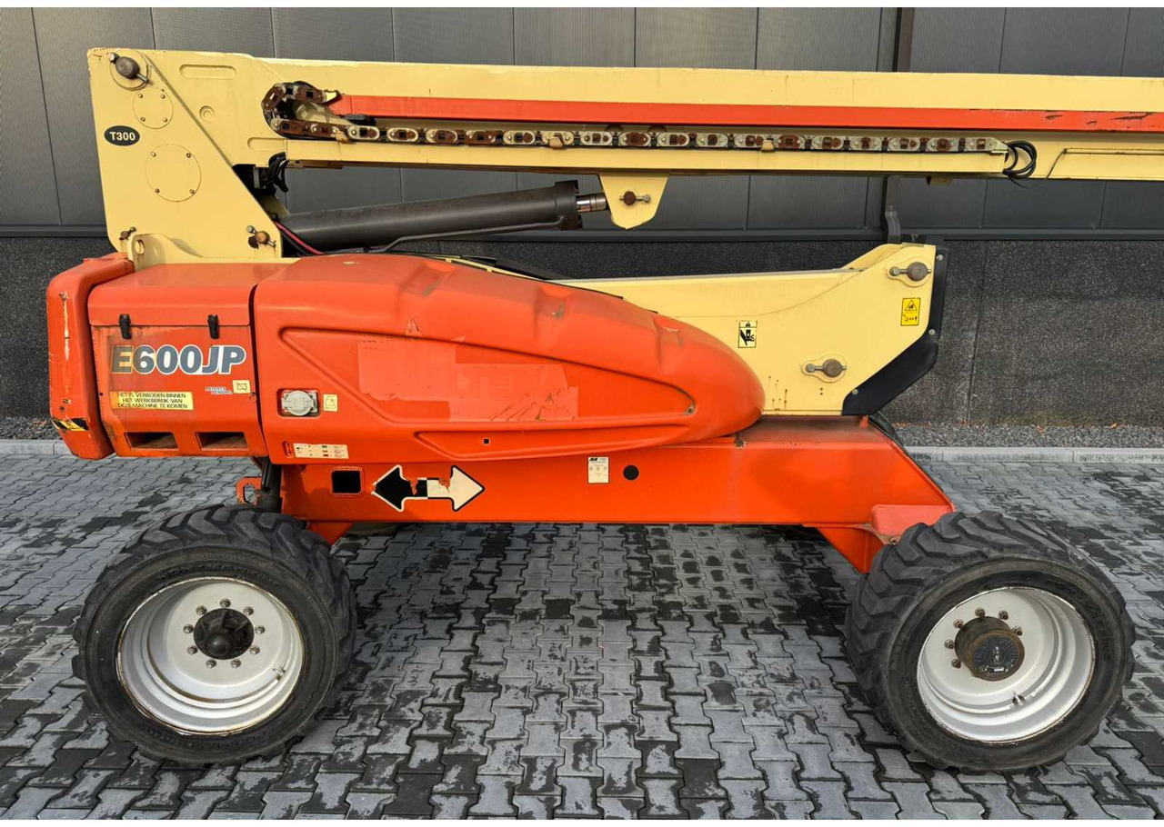 2008 JLG 600JP AERIAL WORK PLATFORM - Vazdušna platforma: slika 5 2008 JLG 600JP AERIAL WORK PLATFORM - Vazdušna platforma: slika 5