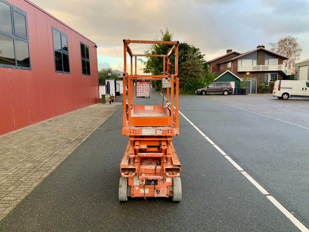 2011 SKY JACK SJIII3219 AERIAL PLATFORM - Vazdušna platforma: slika 4 2011 SKY JACK SJIII3219 AERIAL PLATFORM - Vazdušna platforma: slika 4