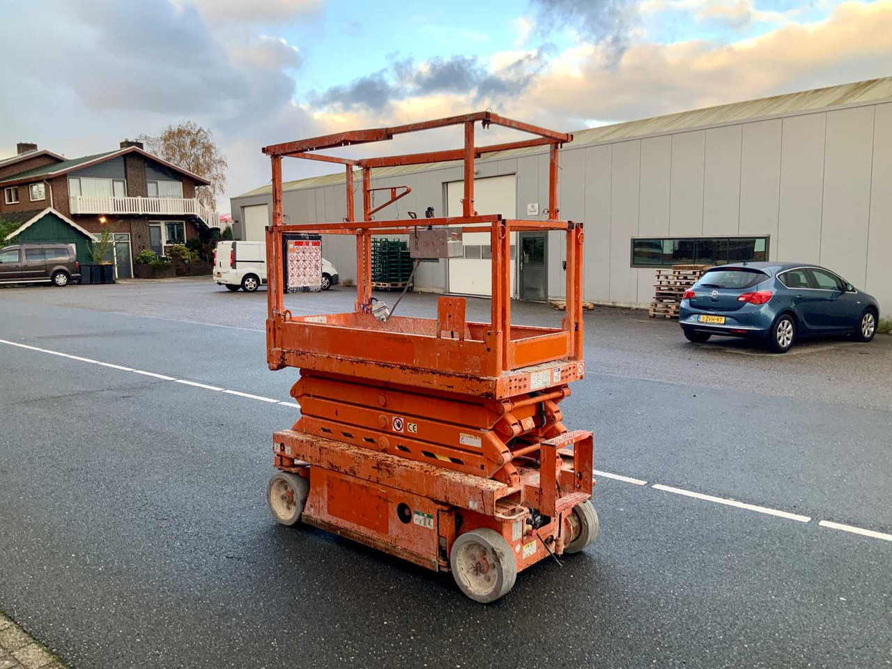 2011 SKY JACK SJIII3219 AERIAL PLATFORM - Vazdušna platforma: slika 5 2011 SKY JACK SJIII3219 AERIAL PLATFORM - Vazdušna platforma: slika 5