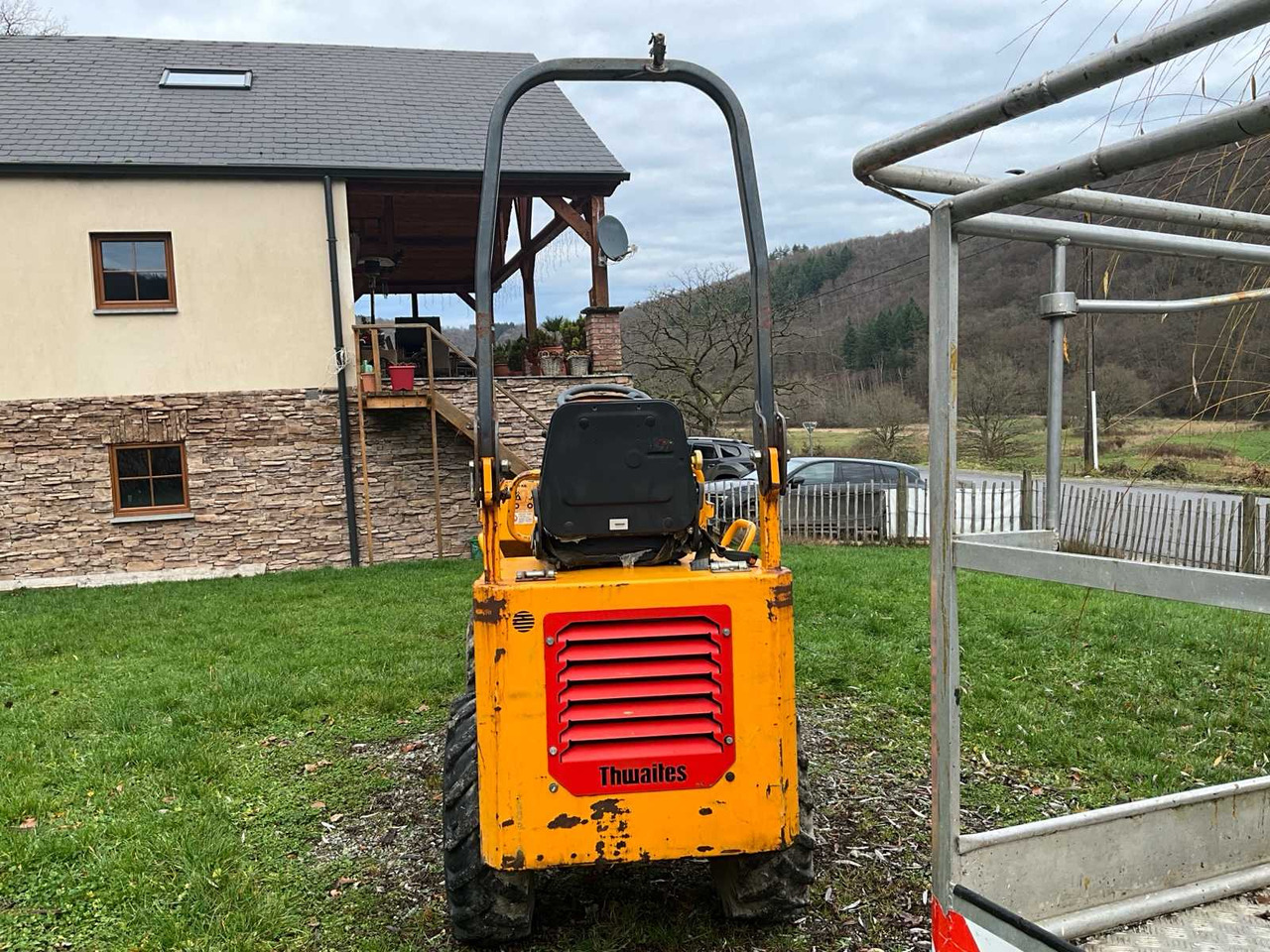 2012 THWAITES MACH 201 HI-TIP DUMPER - Mini kiper: slika 4 2012 THWAITES MACH 201 HI-TIP DUMPER - Mini kiper: slika 4