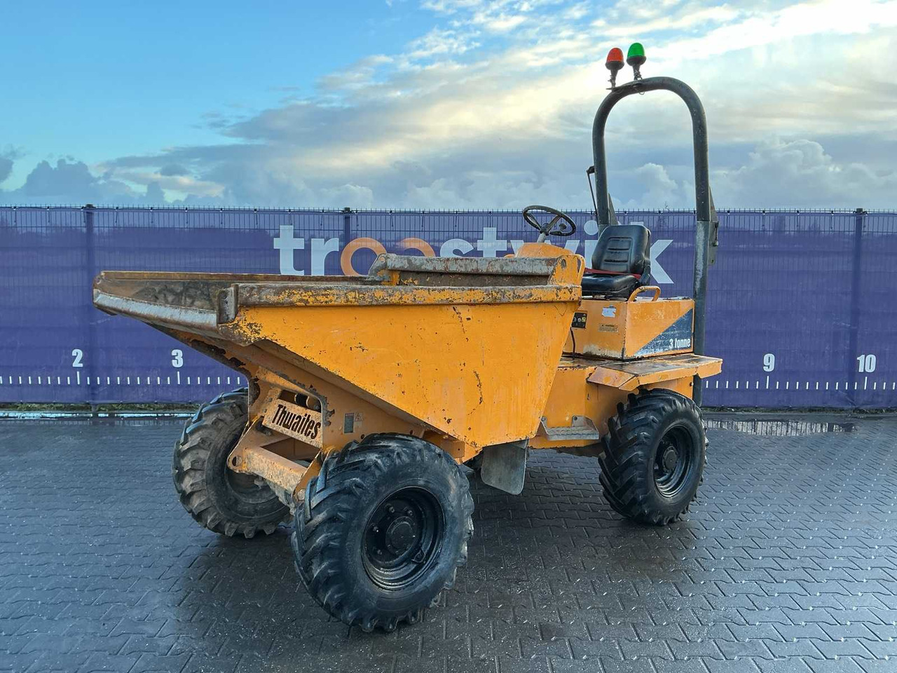 2014 THWAITES 3 TONNE DUMPER - Mini kiper: slika 1 2014 THWAITES 3 TONNE DUMPER - Mini kiper: slika 1