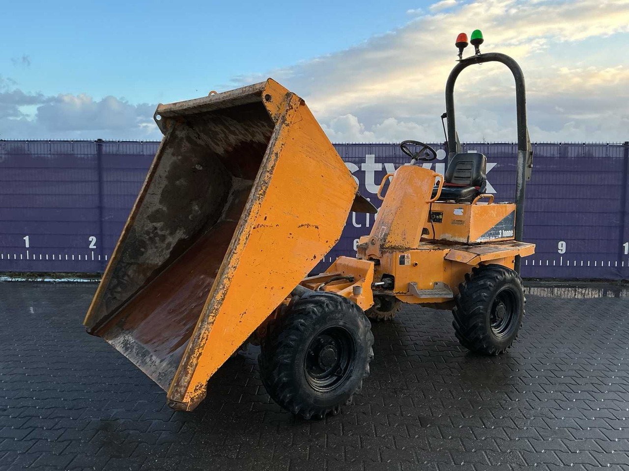 2014 THWAITES 3 TONNE DUMPER - Mini kiper: slika 5 2014 THWAITES 3 TONNE DUMPER - Mini kiper: slika 5