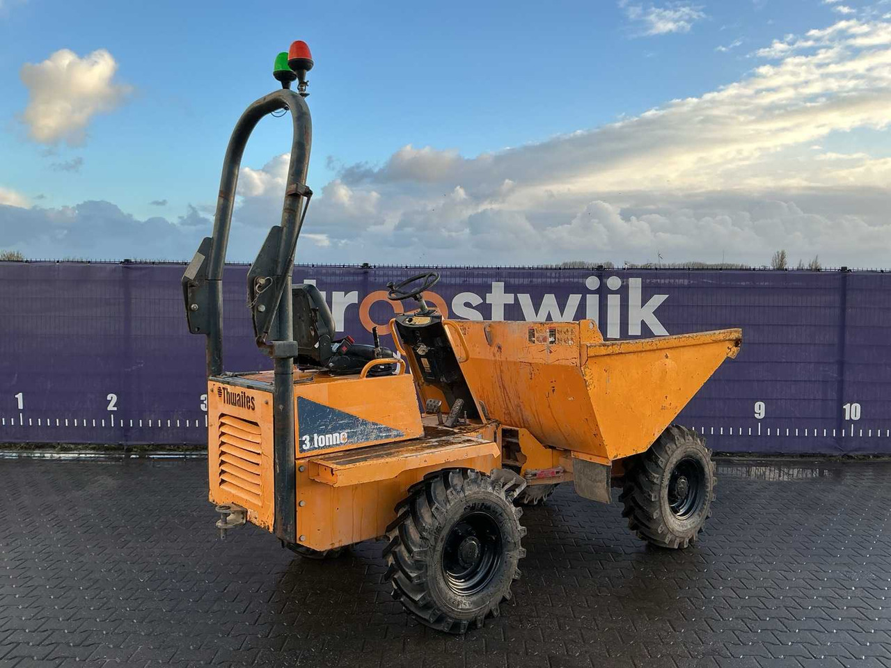2014 THWAITES 3 TONNE DUMPER - Mini kiper: slika 4 2014 THWAITES 3 TONNE DUMPER - Mini kiper: slika 4