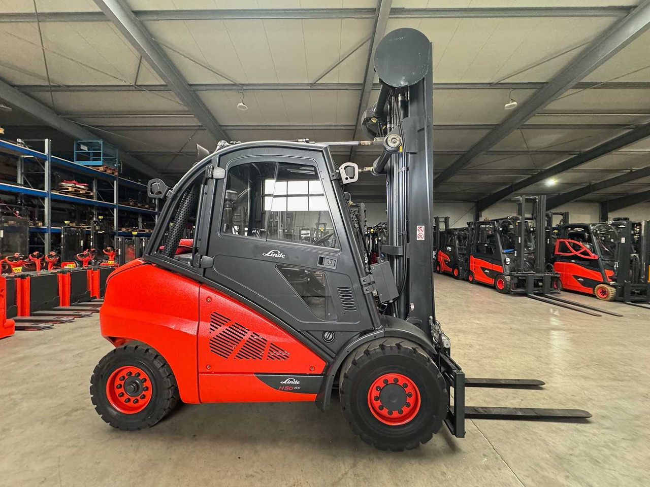 Viljuškar 2015 LINDE H50D 5,000KG TRIPLEX 666CM 3+4TH VALVE DIESEL FORKLIFT FORKLIFT 15,862 HOURS.: slika 6 Viljuškar 2015 LINDE H50D 5,000KG TRIPLEX 666CM 3+4TH VALVE DIESEL FORKLIFT FORKLIFT 15,862 HOURS.: slika 6