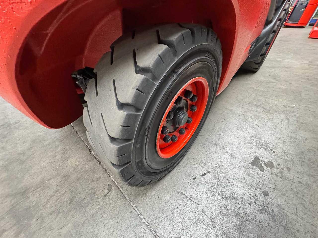 Viljuškar 2015 LINDE H50D 5,000KG TRIPLEX 666CM 3+4TH VALVE DIESEL FORKLIFT FORKLIFT 15,862 HOURS.: slika 12 Viljuškar 2015 LINDE H50D 5,000KG TRIPLEX 666CM 3+4TH VALVE DIESEL FORKLIFT FORKLIFT 15,862 HOURS.: slika 12