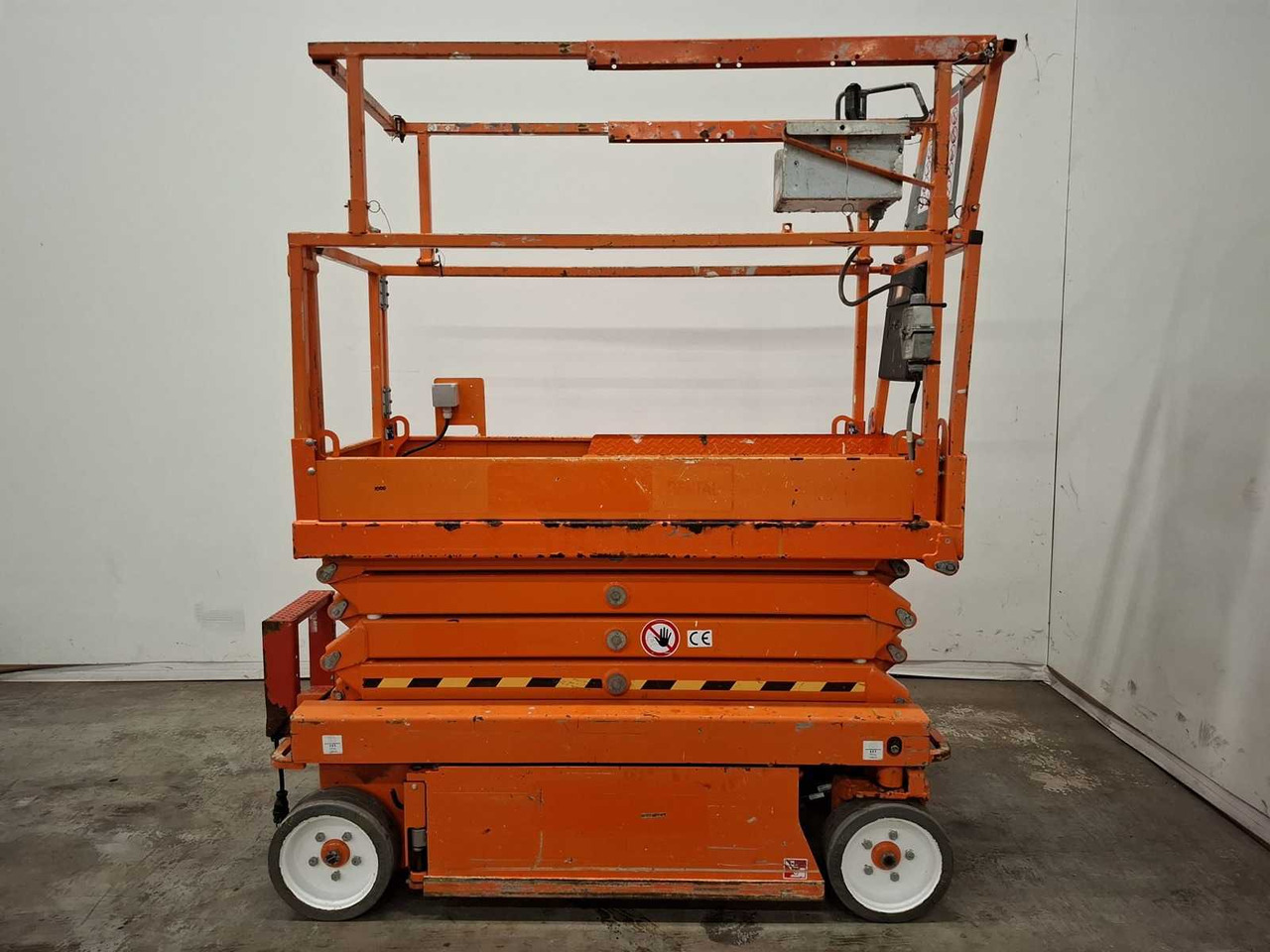 2015 SKYJACK SJ3219 AERIAL PLATFORM - Vazdušna platforma: slika 5 2015 SKYJACK SJ3219 AERIAL PLATFORM - Vazdušna platforma: slika 5