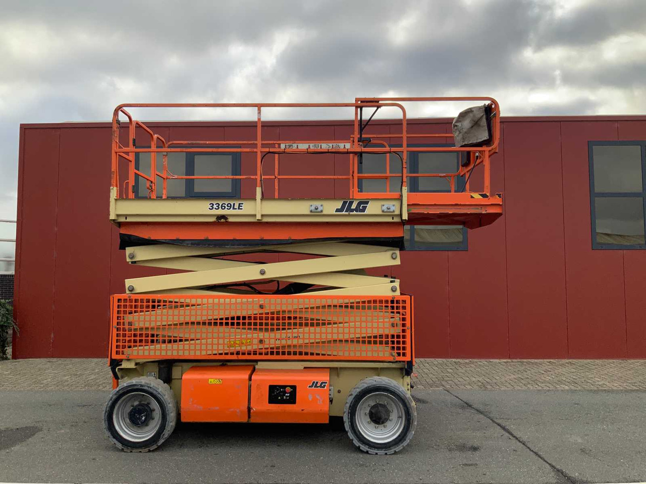 2016 JLG 3369LE AERIAL WORK PLATFORM - Vazdušna platforma: slika 1 2016 JLG 3369LE AERIAL WORK PLATFORM - Vazdušna platforma: slika 1
