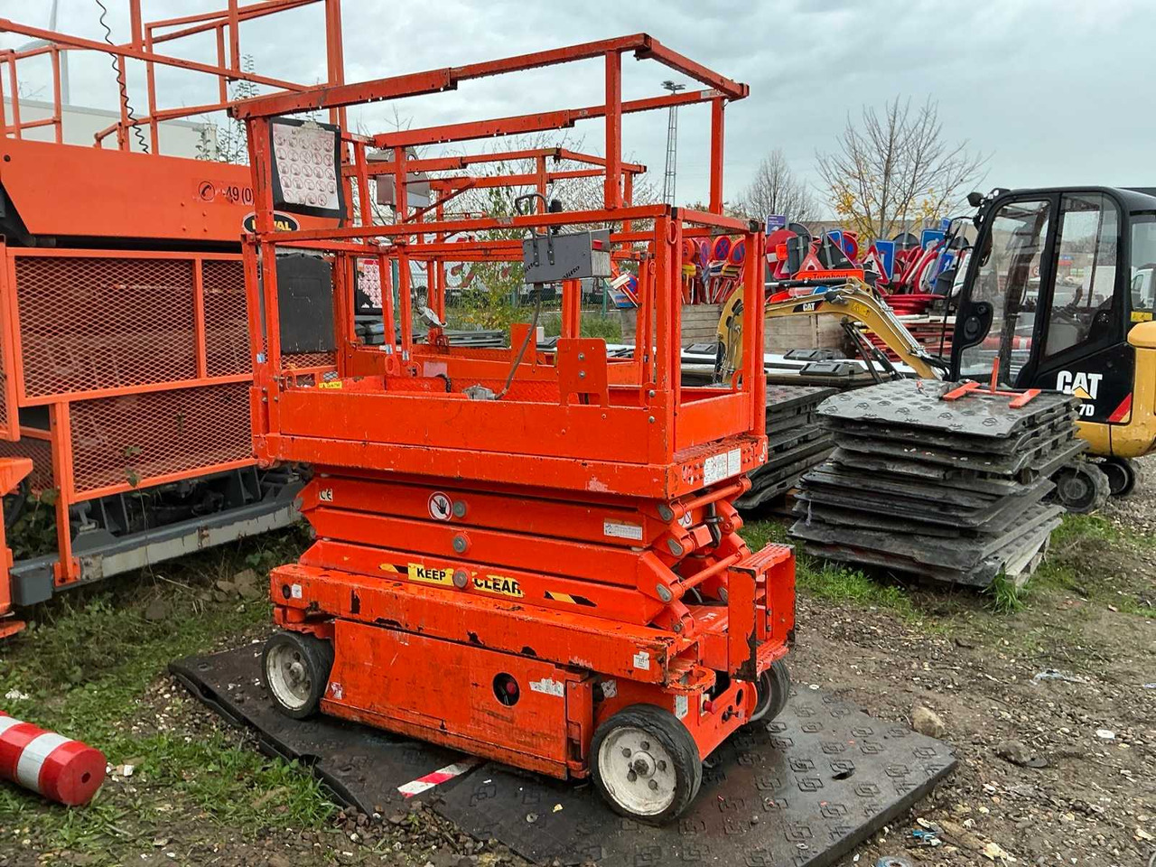 2016 SKYJACK SCISSOR LIFT - Vazdušna platforma: slika 3 2016 SKYJACK SCISSOR LIFT - Vazdušna platforma: slika 3