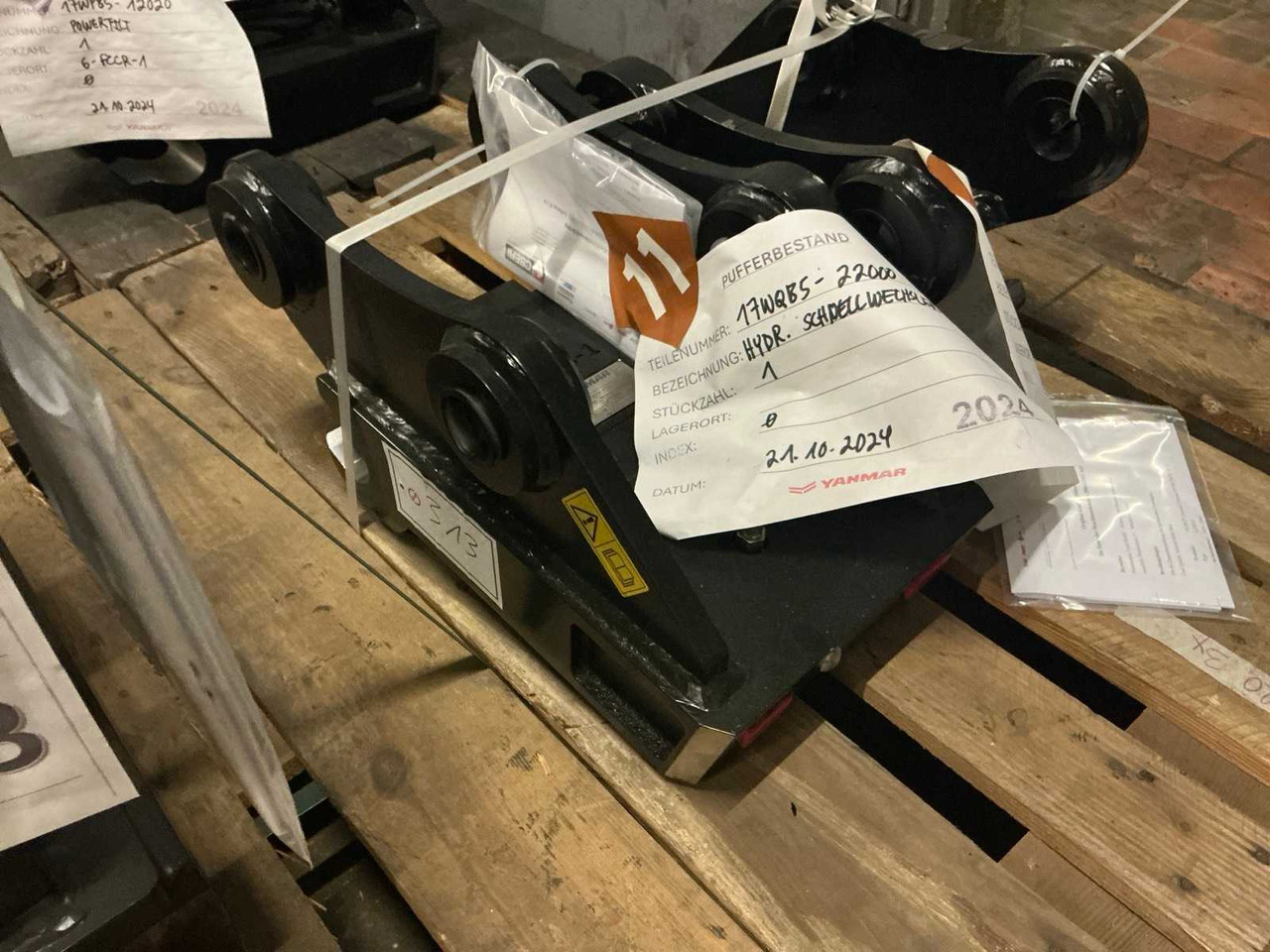 2024 YANMAR HC08-2V QUICK COUPLER, HYDR. - Utovarivač točkaš: slika 2 2024 YANMAR HC08-2V QUICK COUPLER, HYDR. - Utovarivač točkaš: slika 2