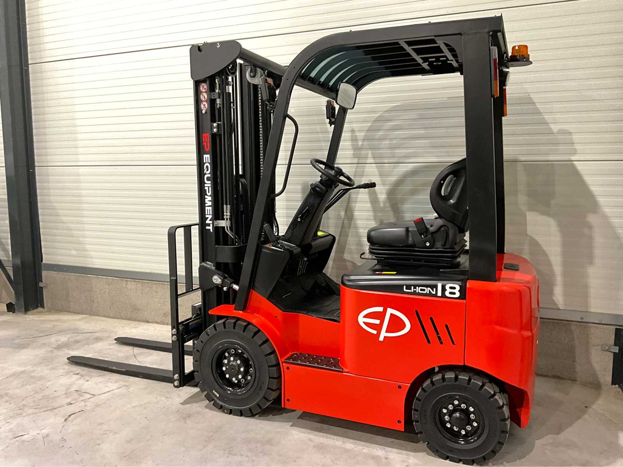 2025 EP EFL 181 LI-ION FORKLIFT - Viljuškar: slika 3 2025 EP EFL 181 LI-ION FORKLIFT - Viljuškar: slika 3