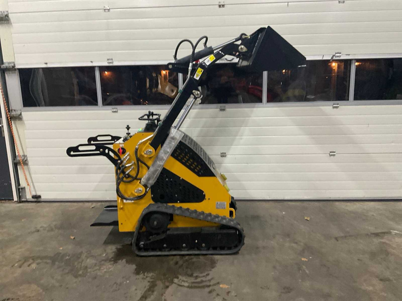 Kompaktni utovarivač guseničar 2025 JINING LIHUS HEAVY LRT 360 SKID STEER LOADER: slika 9