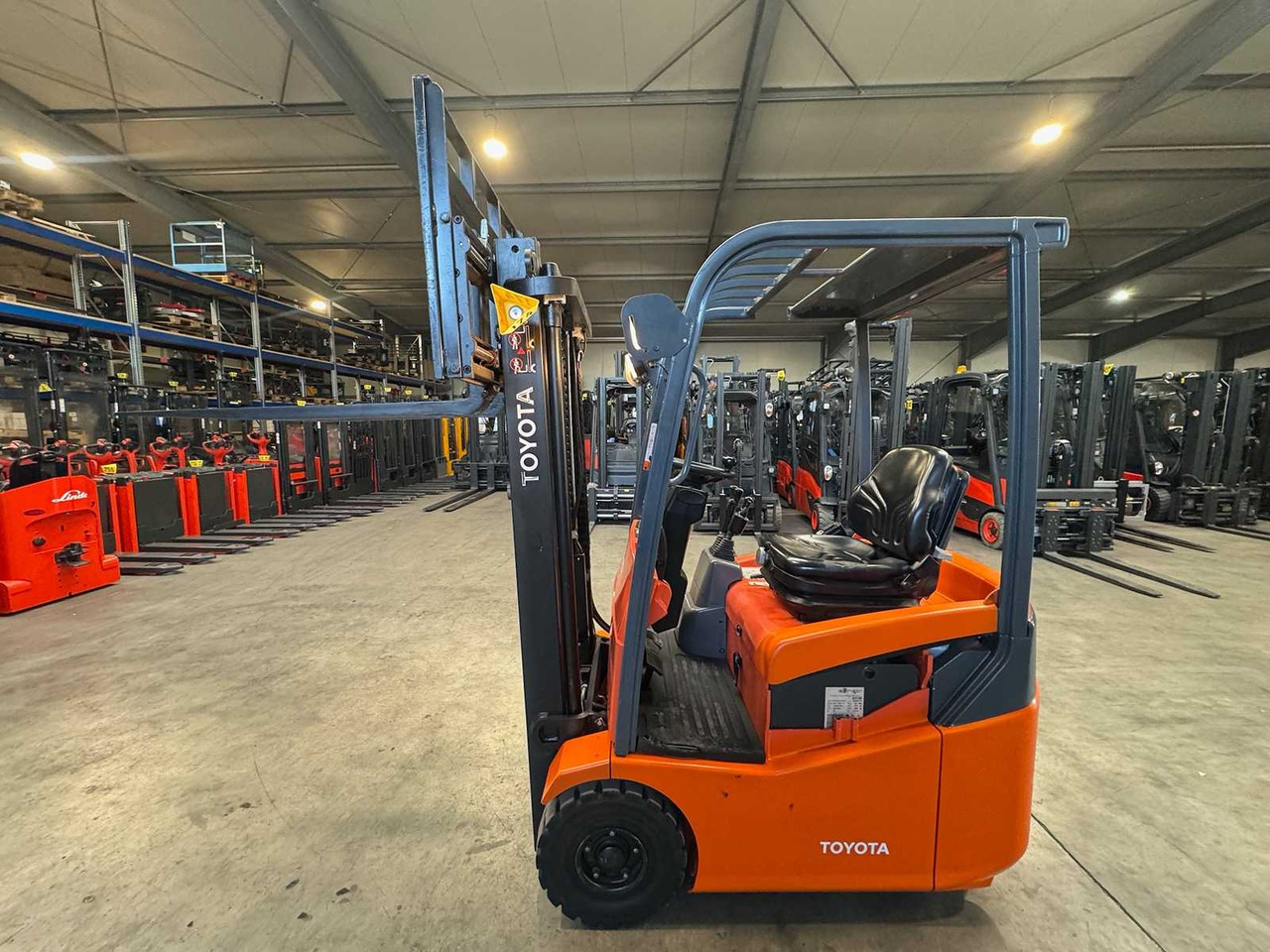 33/2015 TOYOTA 7FBEST13 1.300KG ELECTRIC FORKLIFT DUPLEX FREE LIFT 11.129 HOURS FORKLIFT - Viljuškar: slika 1 33/2015 TOYOTA 7FBEST13 1.300KG ELECTRIC FORKLIFT DUPLEX FREE LIFT 11.129 HOURS FORKLIFT - Viljuškar: slika 1