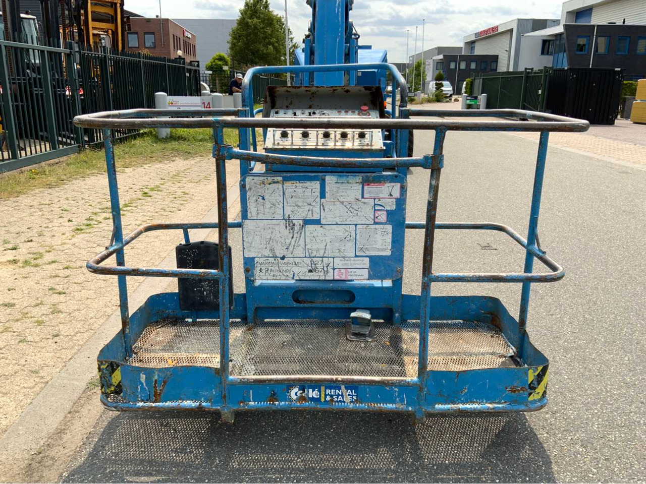 AICHI - SP21AJ - AERIAL PLATFORM DIESEL 23 METERS WORKING HEIGHT - Vazdušna platforma: slika 4 AICHI - SP21AJ - AERIAL PLATFORM DIESEL 23 METERS WORKING HEIGHT - Vazdušna platforma: slika 4