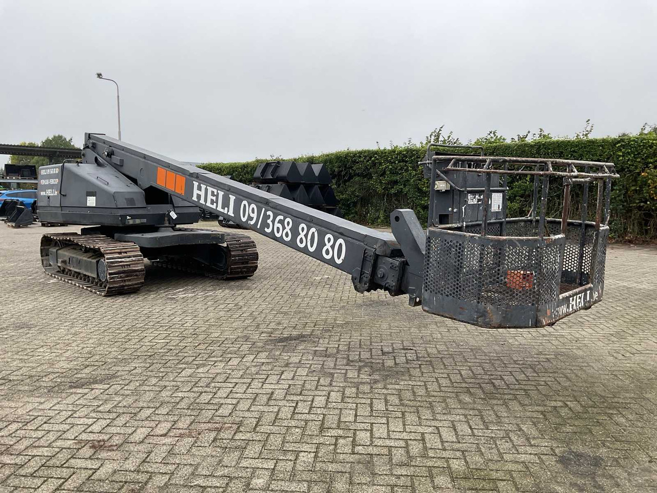 Aichi SR210 - Vazdušna platforma: slika 1 Aichi SR210 - Vazdušna platforma: slika 1