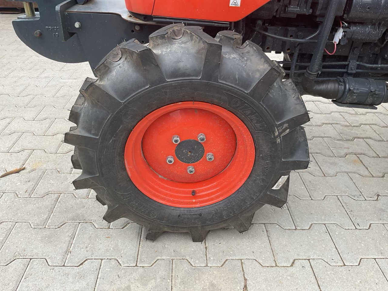 Avenger - Mali traktor: slika 4 Avenger - Mali traktor: slika 4