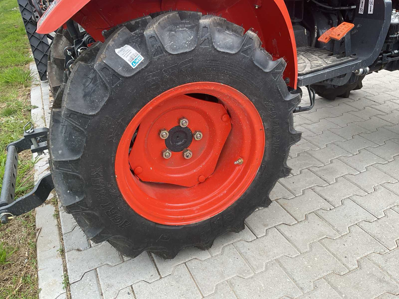 Avenger - Mali traktor: slika 5 Avenger - Mali traktor: slika 5