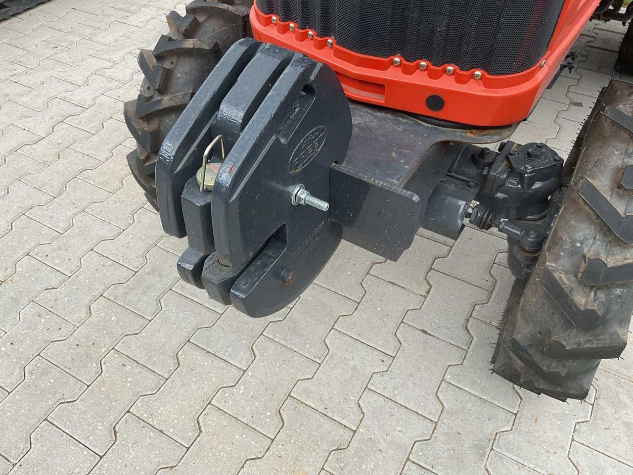 Avenger - Mali traktor: slika 3 Avenger - Mali traktor: slika 3