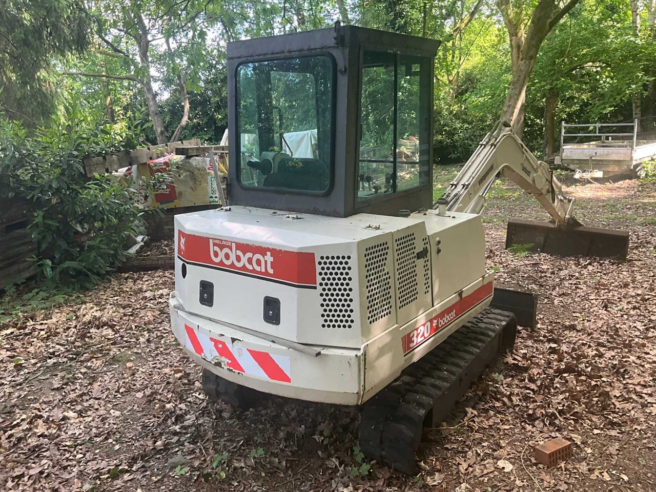 BOBCAT 231 - Mini bager: slika 4 BOBCAT 231 - Mini bager: slika 4
