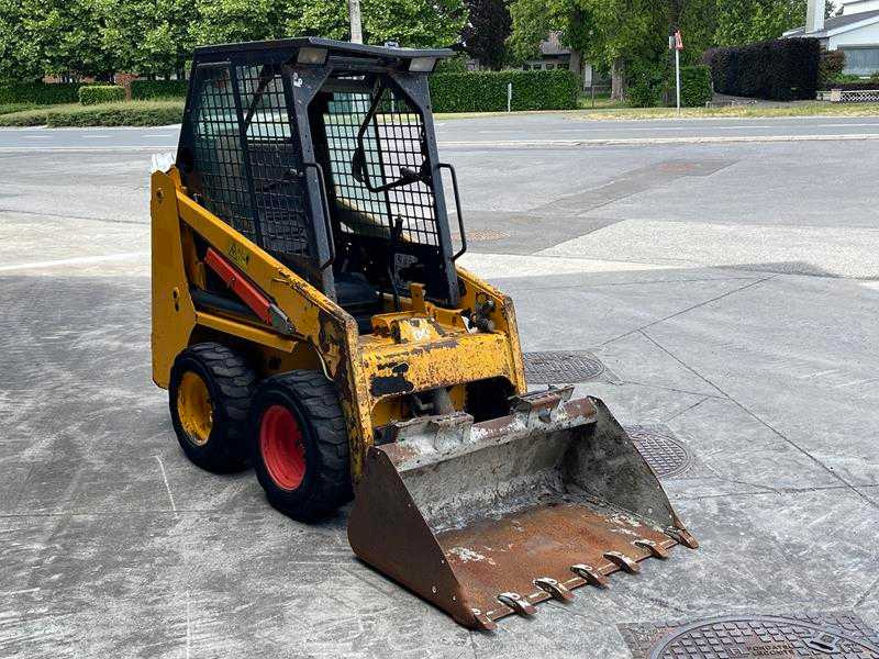 BOBCAT - S70 - WHEEL LOADER - 2016 - Kompaktni utovarivač guseničar: slika 5 BOBCAT - S70 - WHEEL LOADER - 2016 - Kompaktni utovarivač guseničar: slika 5