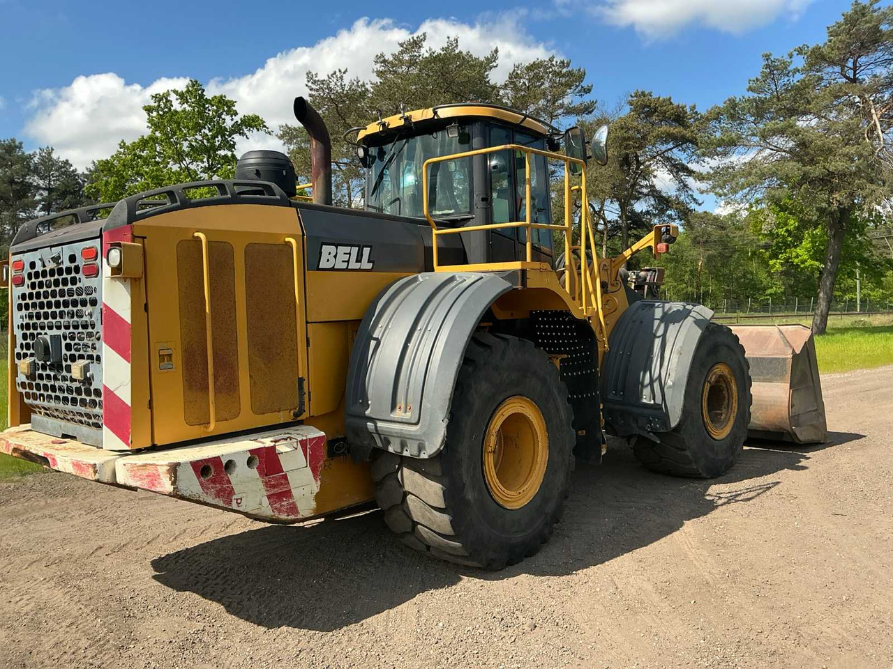 Bell L2606E - Utovarivač točkaš: slika 5 Bell L2606E - Utovarivač točkaš: slika 5