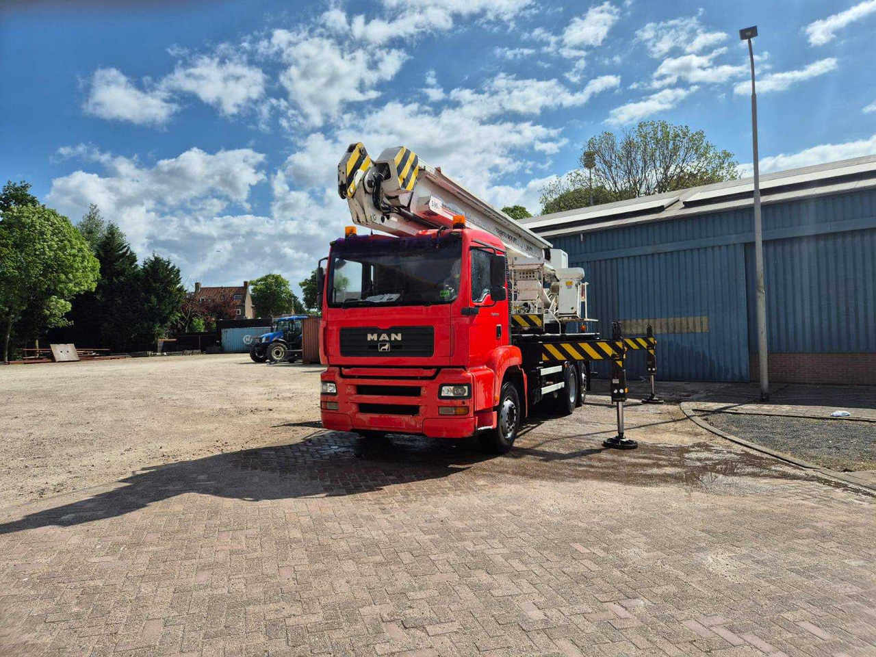 Bronto skylift 28m-2ti hylift - Vazdušna platforma: slika 1 Bronto skylift 28m-2ti hylift - Vazdušna platforma: slika 1