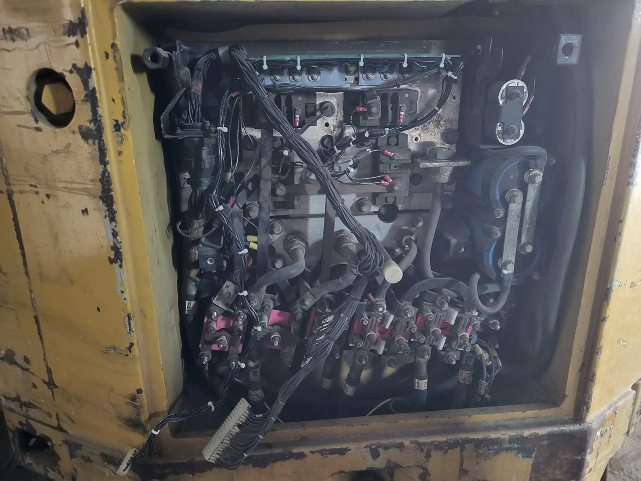 CATERPILLAR - M50 DSA - FORKLIFT TRUCKS - Viljuškar: slika 5 CATERPILLAR - M50 DSA - FORKLIFT TRUCKS - Viljuškar: slika 5