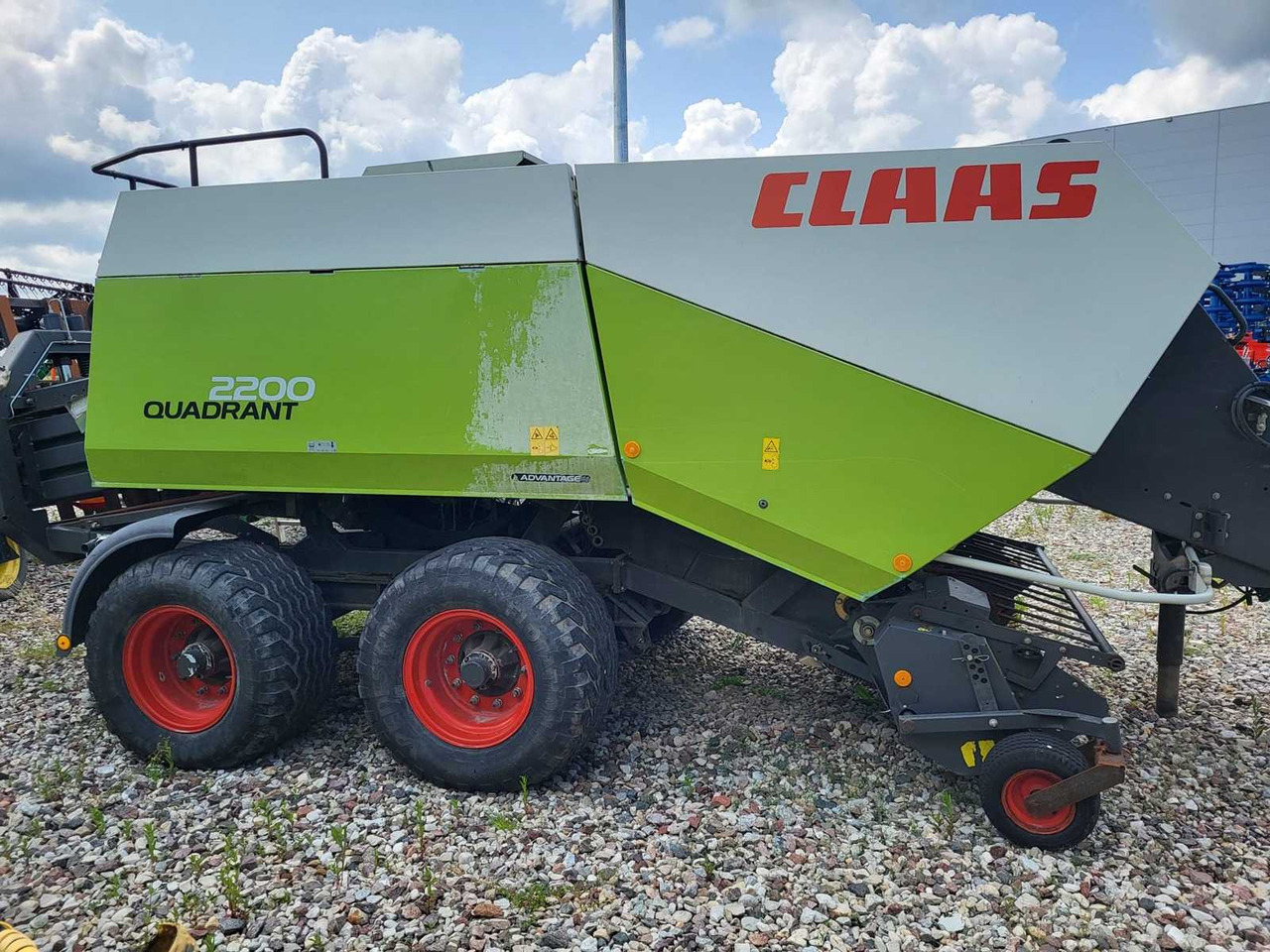 Claas Quadrant 2200 756D - Balirka za kockaste bale: slika 4 Claas Quadrant 2200 756D - Balirka za kockaste bale: slika 4