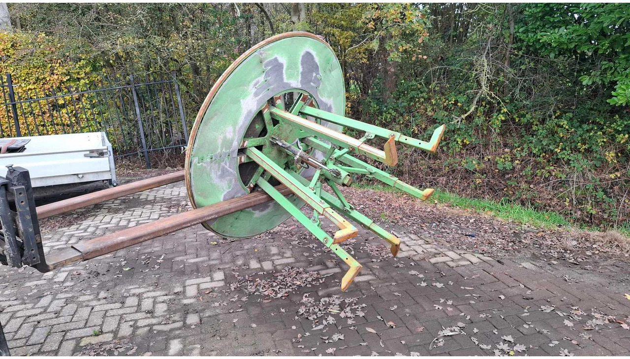 Conrad Stanen B.V. CCH - Građevinska oprema: slika 1 Conrad Stanen B.V. CCH - Građevinska oprema: slika 1