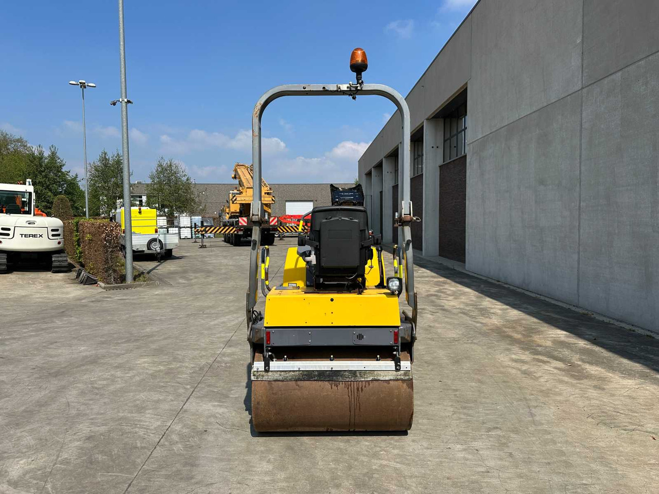 DYNAPAC CC1200 - Valjak za puteve: slika 5 DYNAPAC CC1200 - Valjak za puteve: slika 5