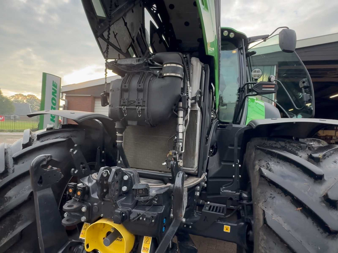Traktor Deutz-Fahr 8280 TTV: slika 29 Traktor Deutz-Fahr 8280 TTV: slika 29